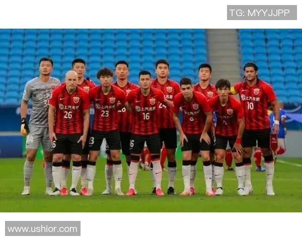 上海上港与横滨水手激战正酣比分揭晓引发球迷热议 上海上港与横滨水手激战正酣比分揭晓引发球迷热议